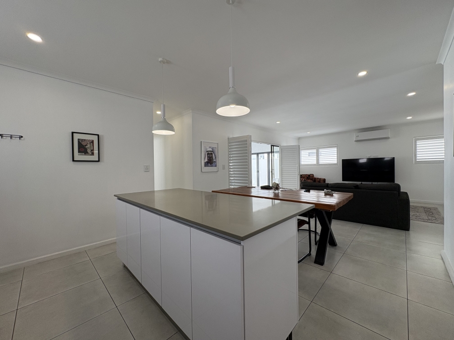 3 Bedroom Property for Sale in Sandown Western Cape